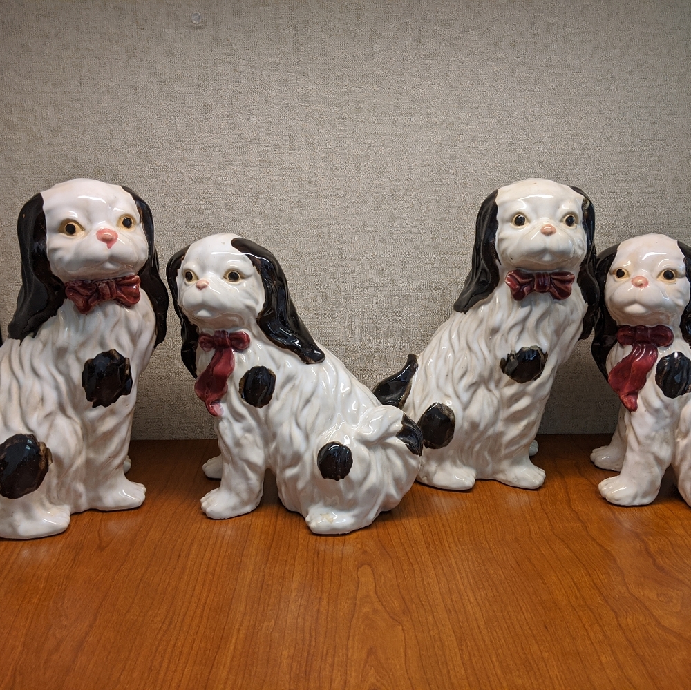 Staffordshire style pair dog figurines.